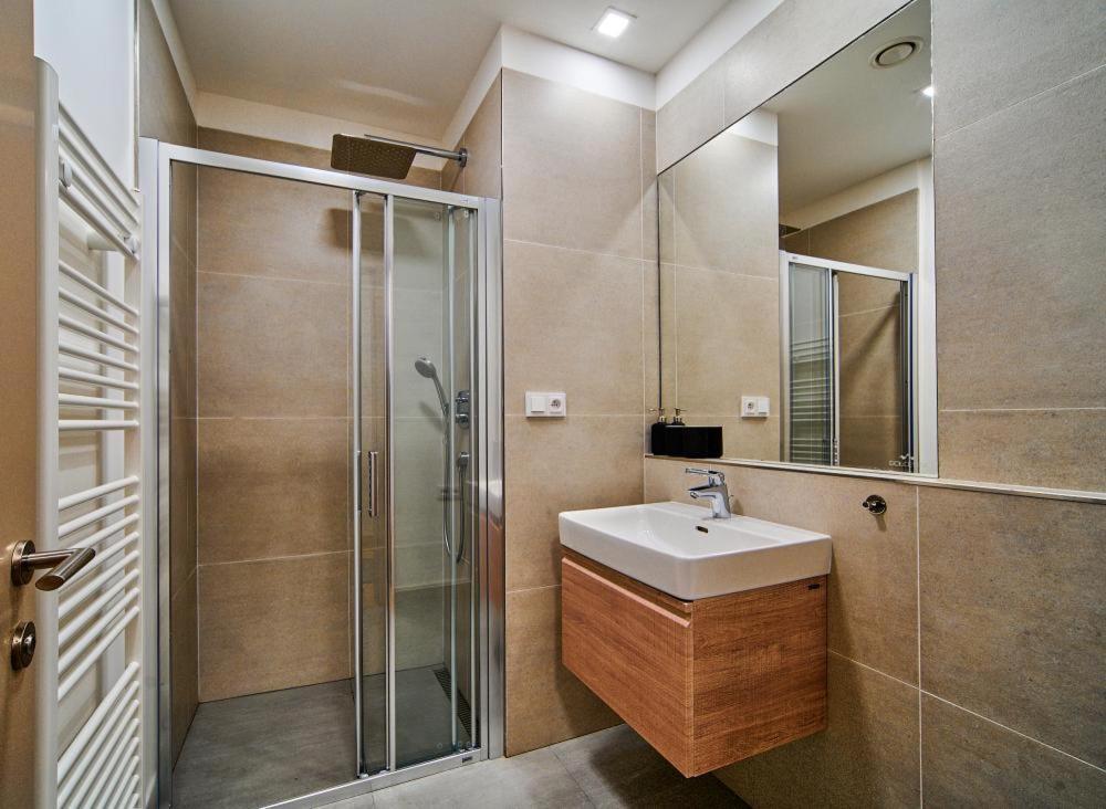Dolcevita Apartments Гаррахов Экстерьер фото