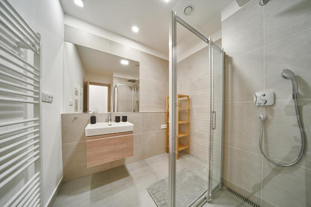 Dolcevita Apartments Гаррахов Экстерьер фото