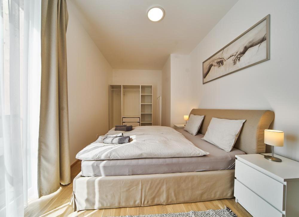 Dolcevita Apartments Гаррахов Экстерьер фото