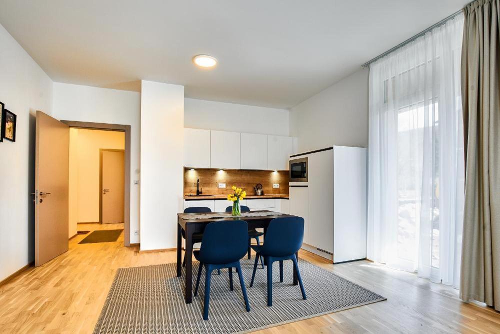 Dolcevita Apartments Гаррахов Экстерьер фото